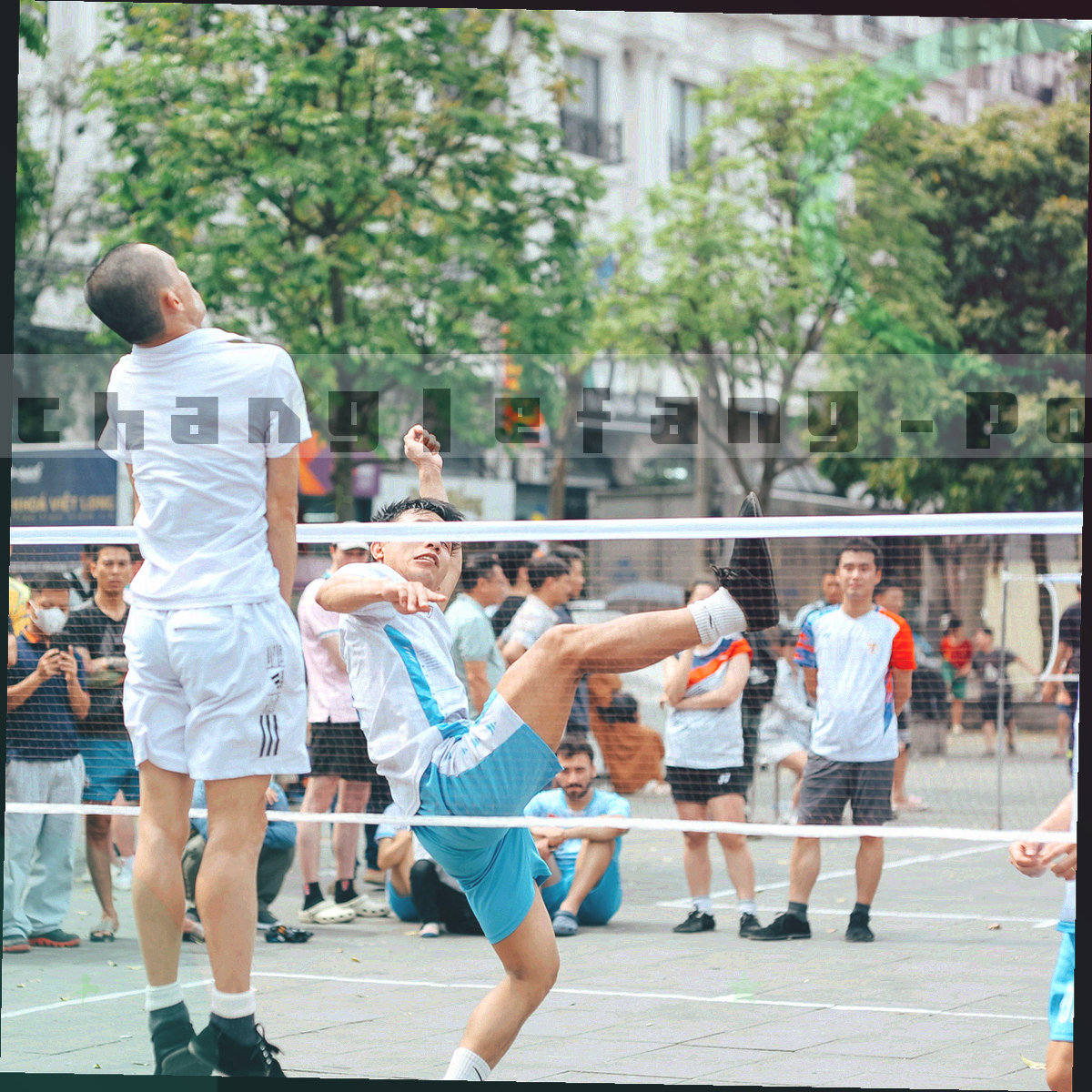 以坊市街区为轮廓的抽象分区图，节点与连线表示协作关系